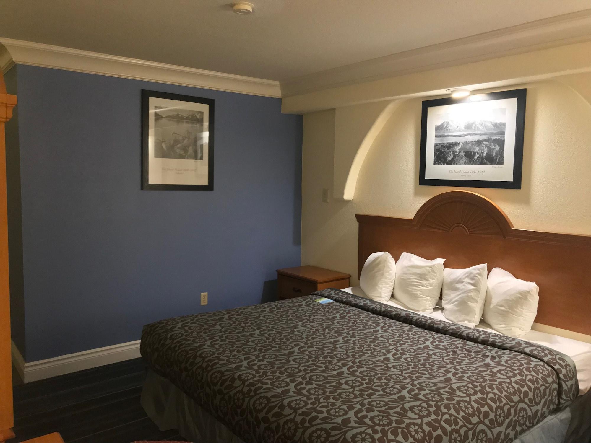 Days Inn By Wyndham San Antonio Airport Eksteriør bilde