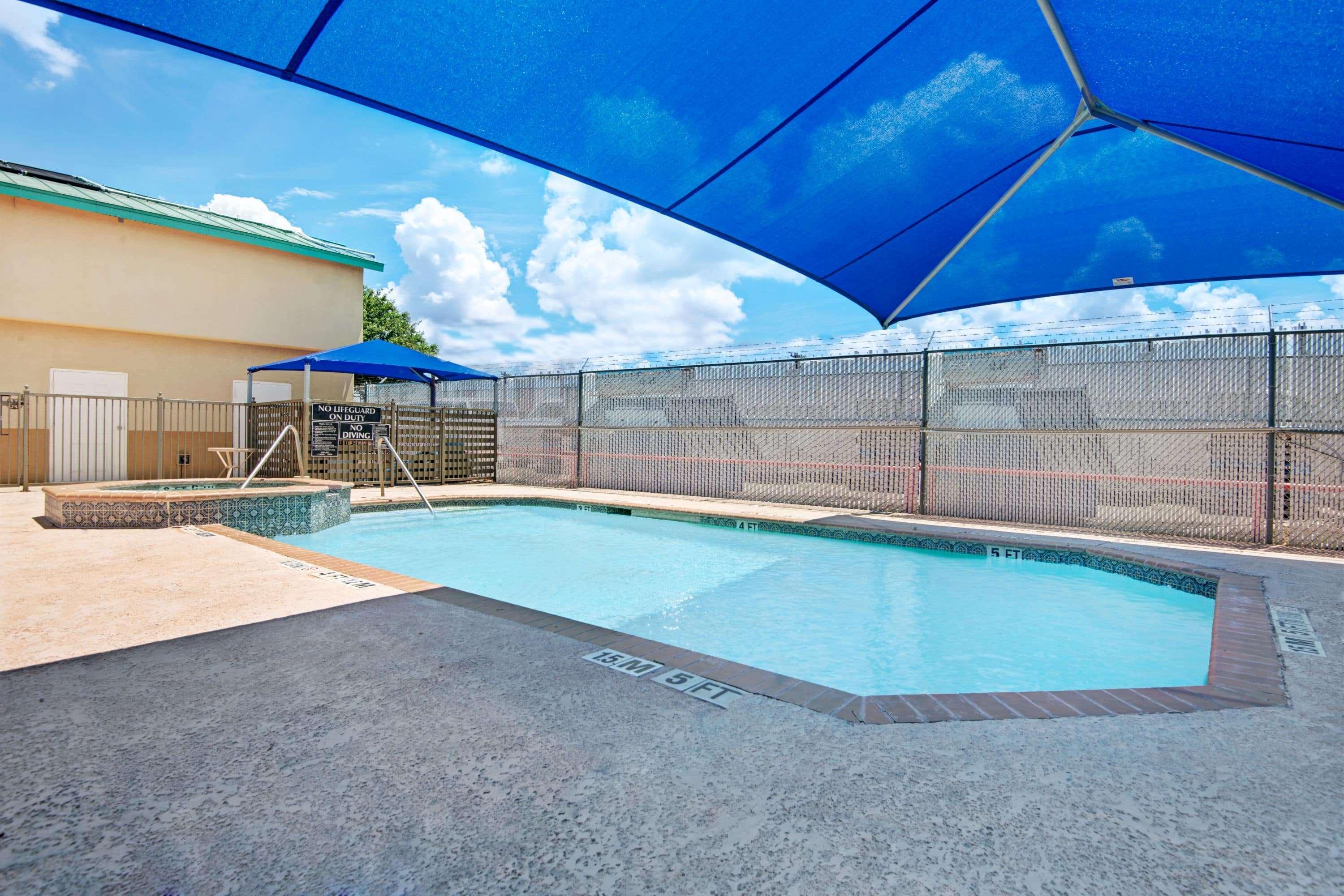 Days Inn By Wyndham San Antonio Airport Eksteriør bilde